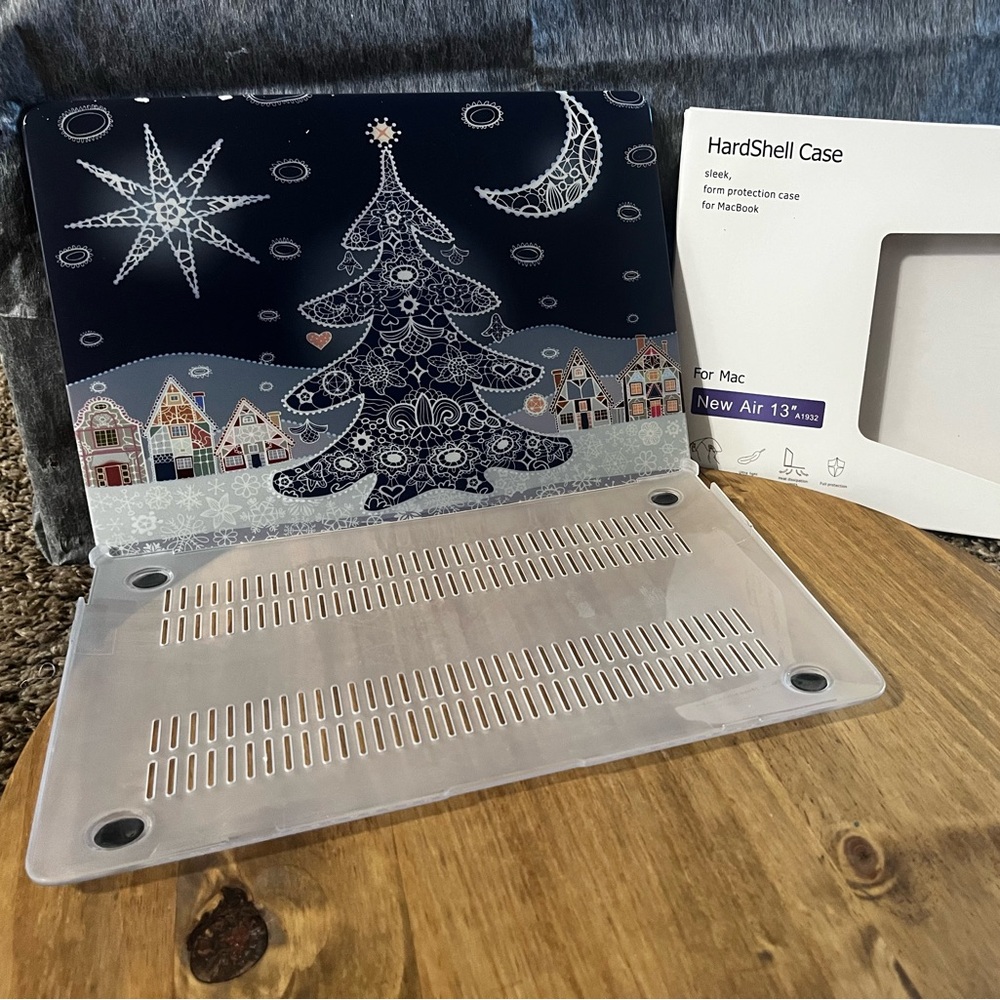 Mac Air 13”‎ A1932 Hard Shell Case Winter Wonderland